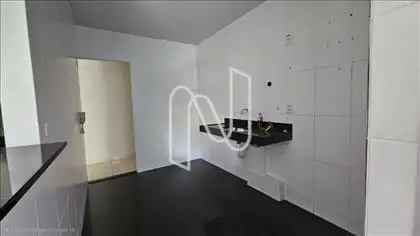 Cozinha com área de serviço 