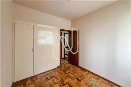  Quarto 02: Armário embutido  