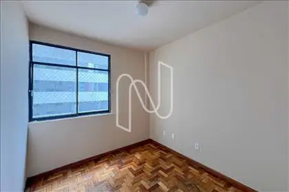  Quarto 01: Armário embutido  