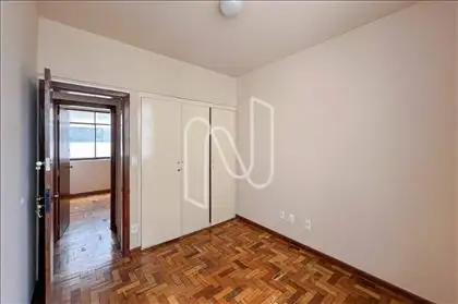  Quarto 01: Armário embutido 