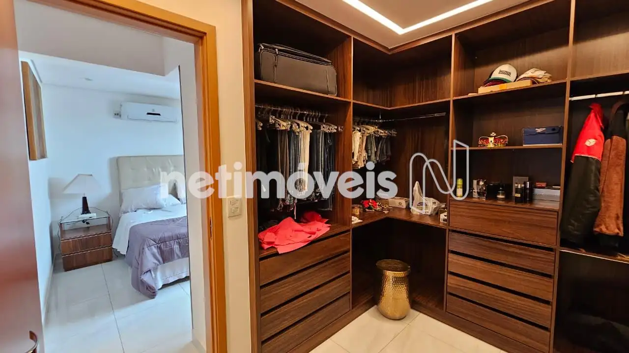 1º Pvto: Suíte Master - Closet