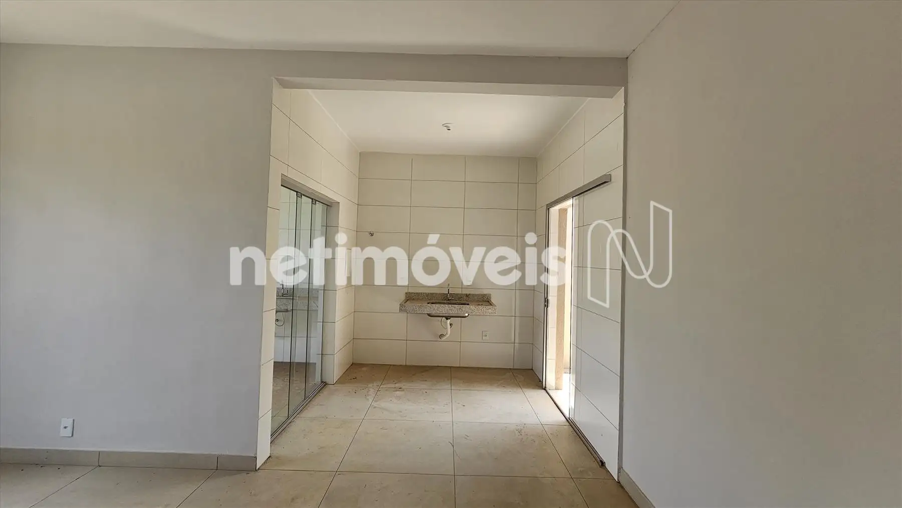 Sala Conjugada Com Cozinha