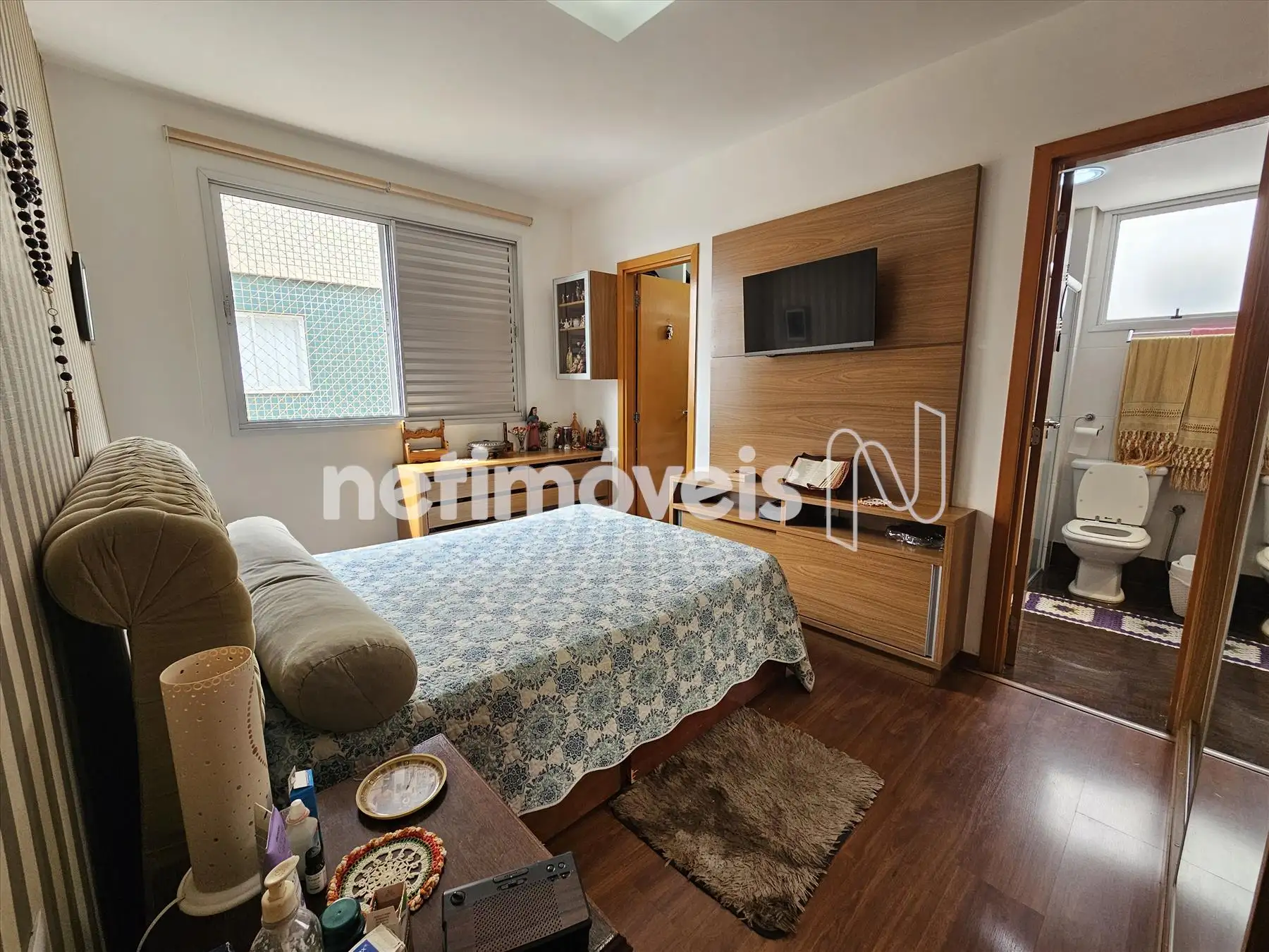 Quarto 02 - Suíte com Closet