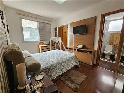 Quarto 02 - Suíte com Closet