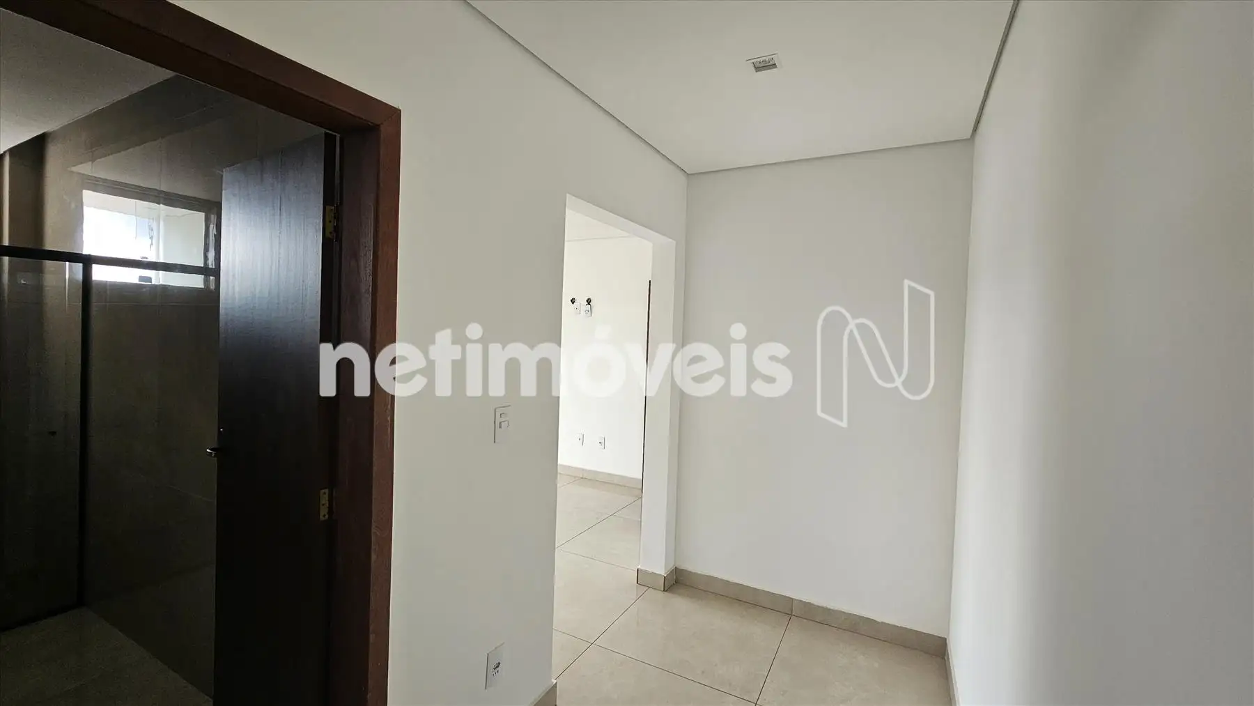1º Quarto | Suíte | Espaço p/ Closet