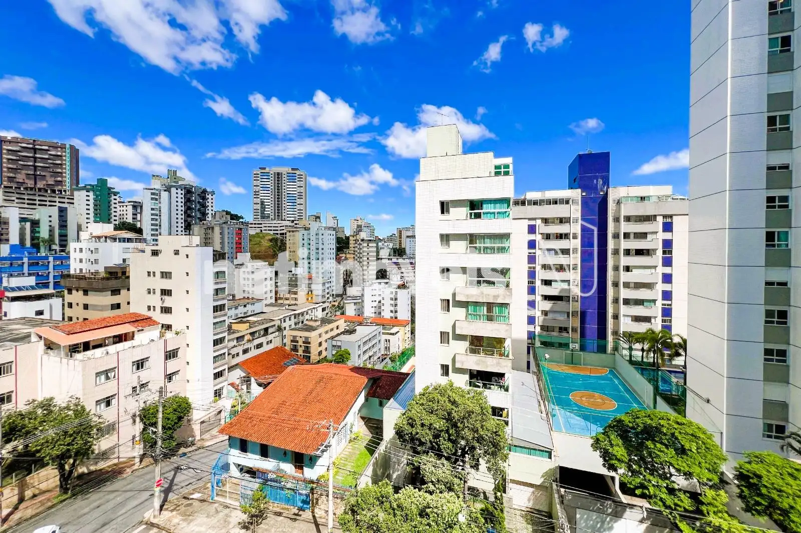 Com uma vista deslumbrante e definitiva 