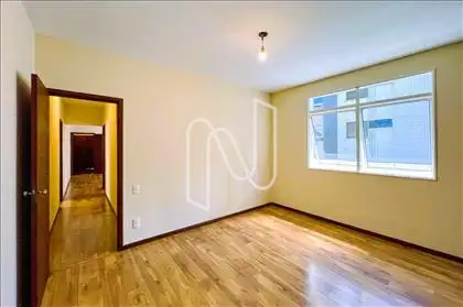  Quarto 03- com armário   