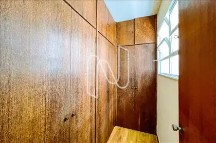 Roupeiro da Sala de TV  