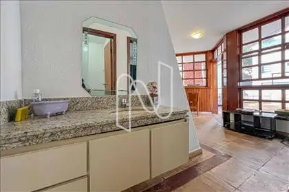apoio banheiro e sauna