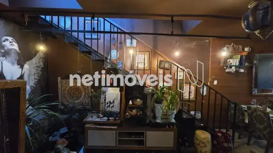 Casa comercial
