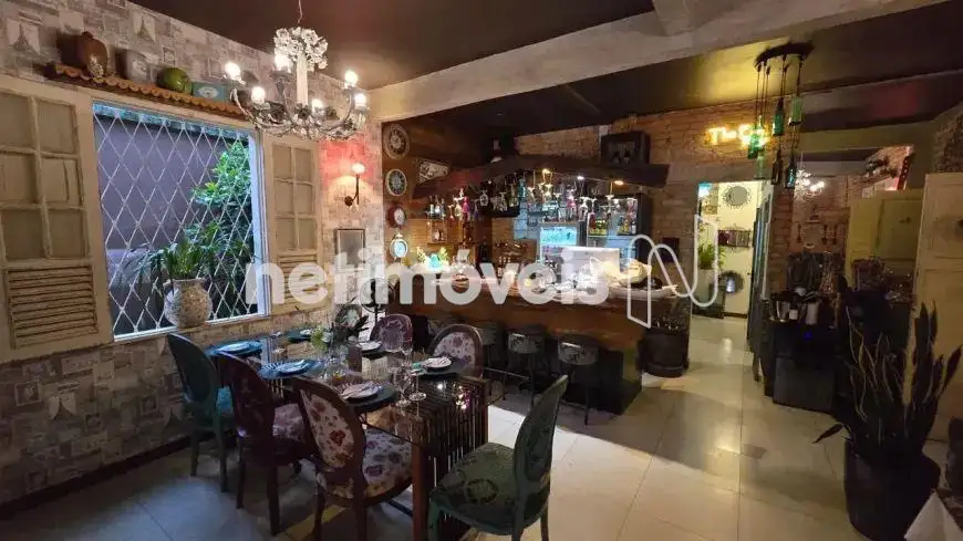 Casa comercial