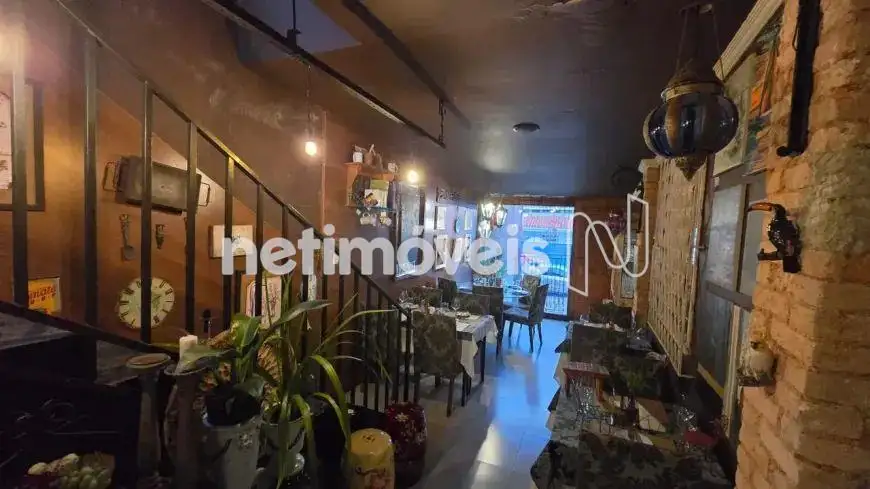 Casa comercial