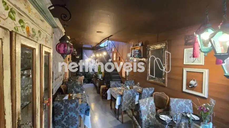 Casa comercial