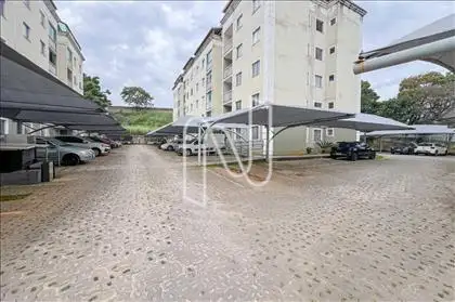 01 vaga livre cobertura e demarcada 