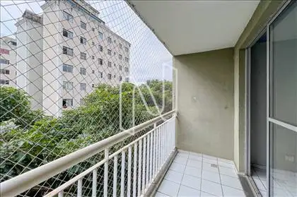 Varandão com acesso Sala de Jantar 