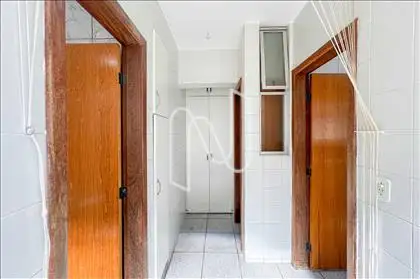 Corredor dos fundos