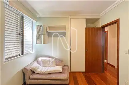 Quarto do meio