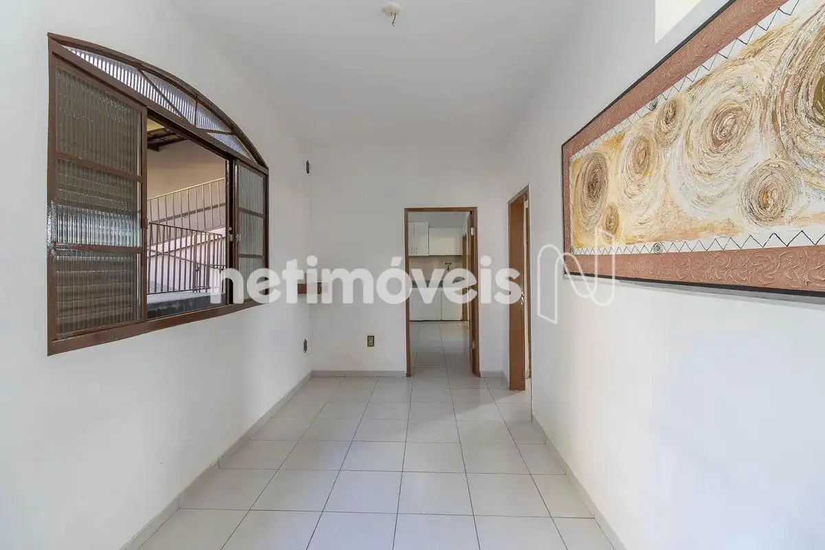 Casa com 5 quartos — Santa Amélia, Belo Horizonte