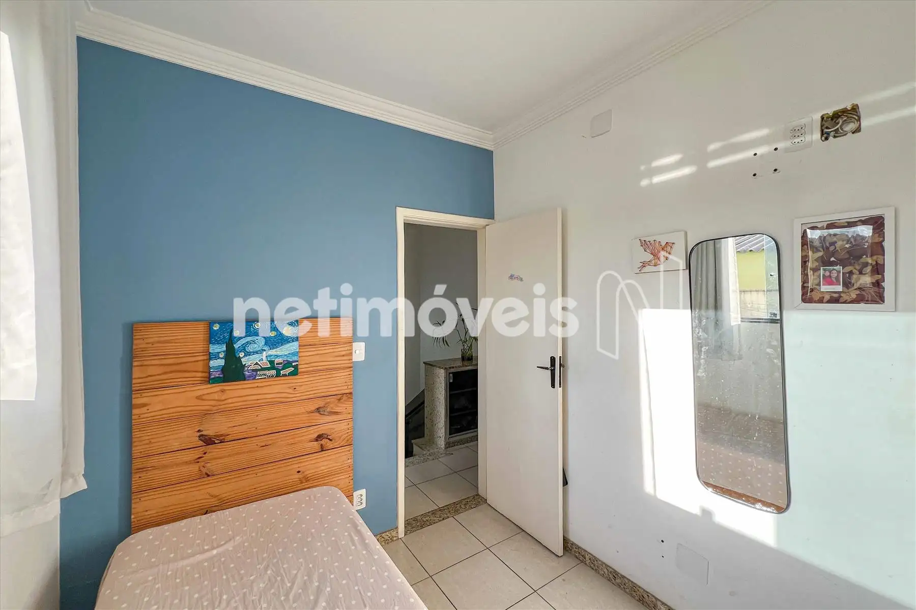 Quarto da frente