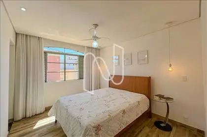 Quarto com closet