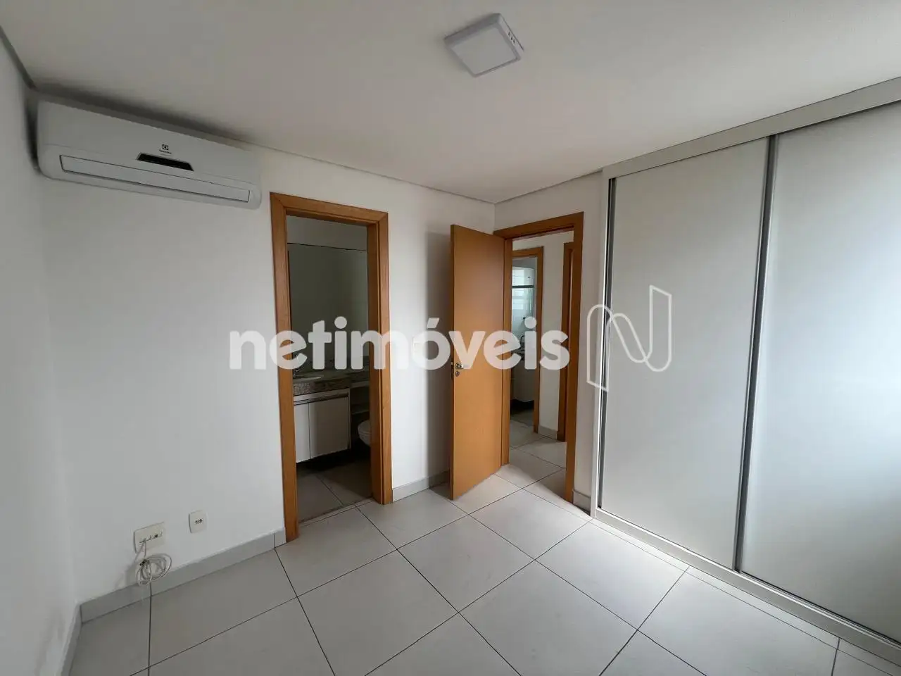 Quarto com Suíte