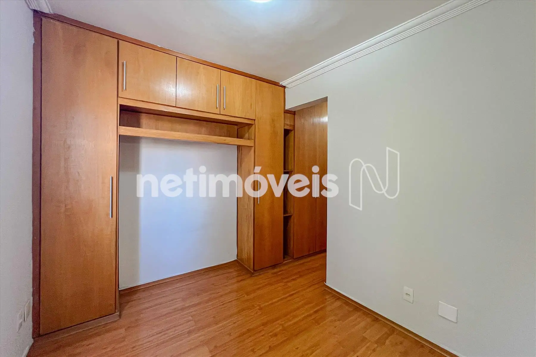 Quarto 02 - Suíte com Closet