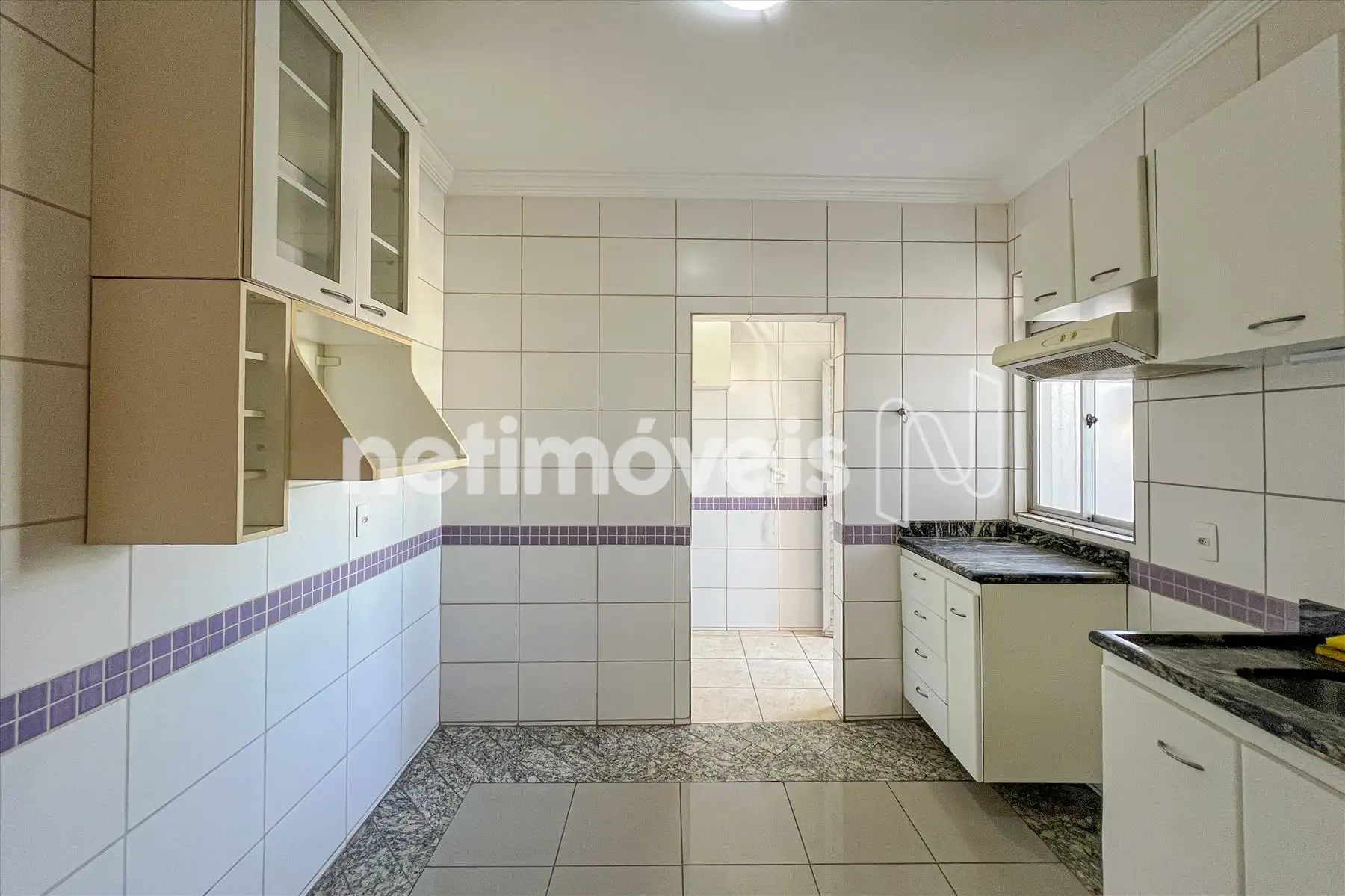 Cozinha ampla