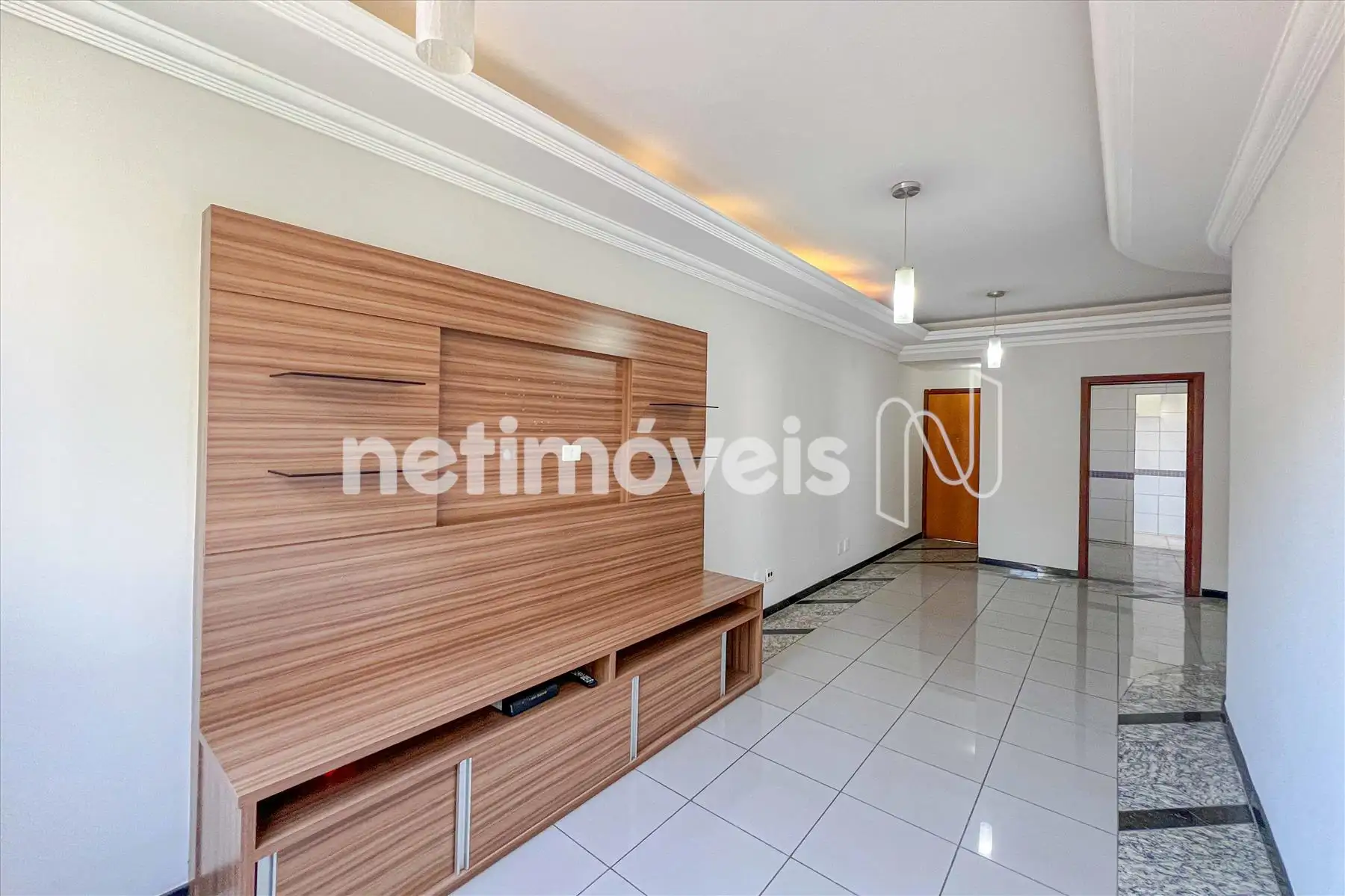 Sala TV com painel