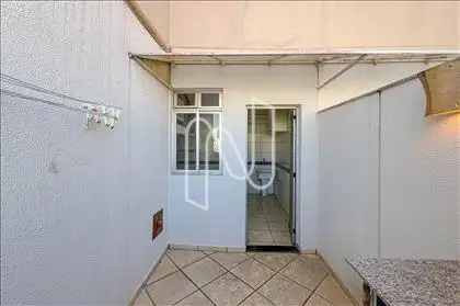 área privativa com  churrasqueira 