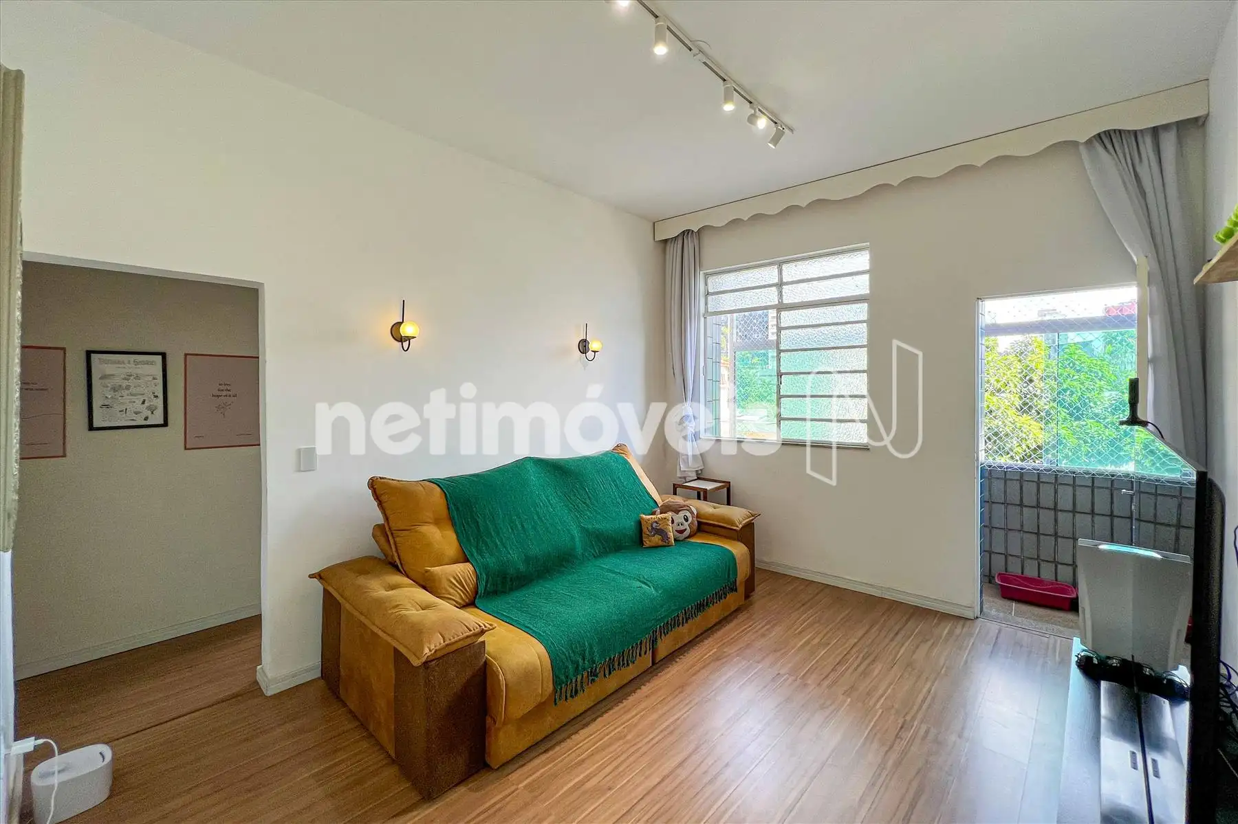 Apartamento para comprar com 80 m², 2 quartos, 1 banheiro em Rua Montes Claros, Carmo, Belo Horizonte