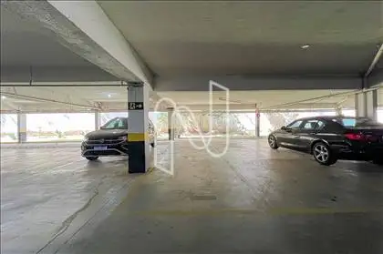 Vagas de garagem em linha