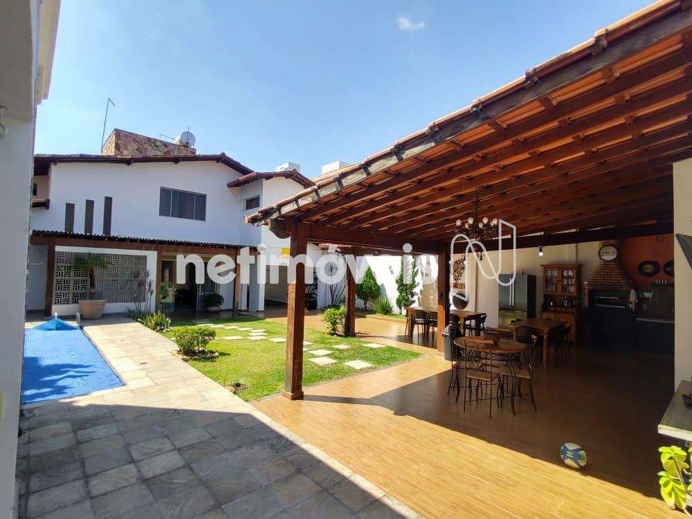 Casa-05Quartos-Suíte-Piscina-Sauna-Castelo