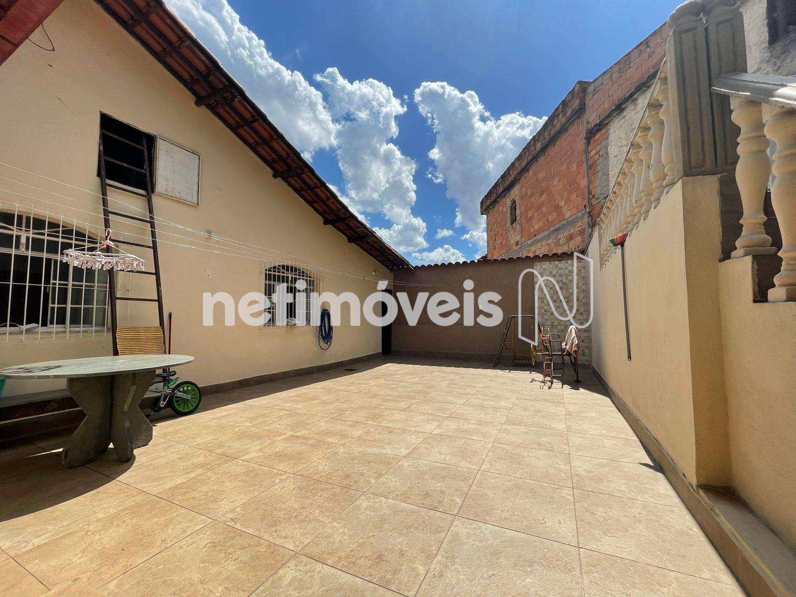 Casa-03-Quartos-JardimPérola