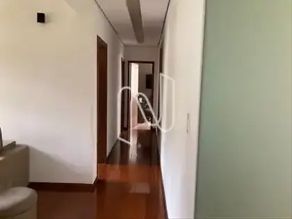 Piso em tabua corrida 