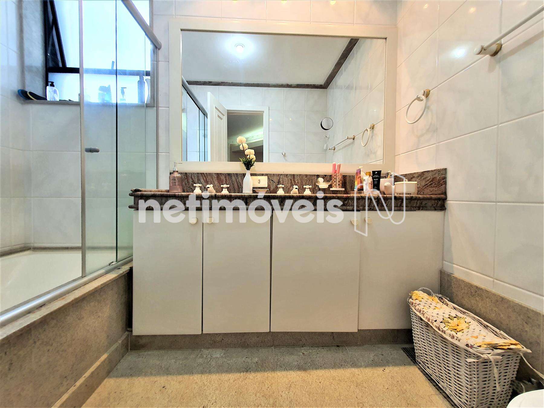 Apartamento 04 Quartos- Funcionários