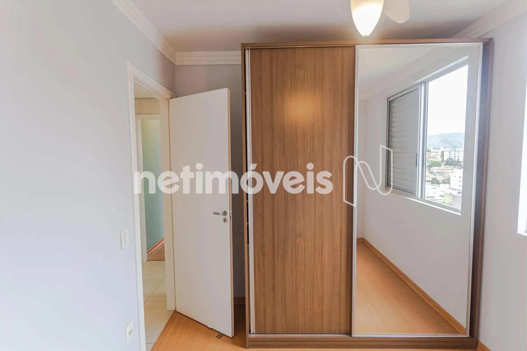 Closet Quarto 2