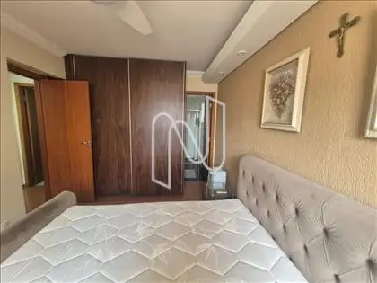 Quarto Casal