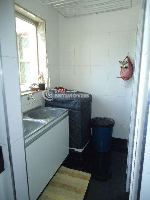 Apartamento-4Quartos-Suíte-Piscina-Itapoã