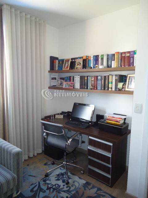 Apartamento-4Quartos-Suíte-Piscina-Itapoã