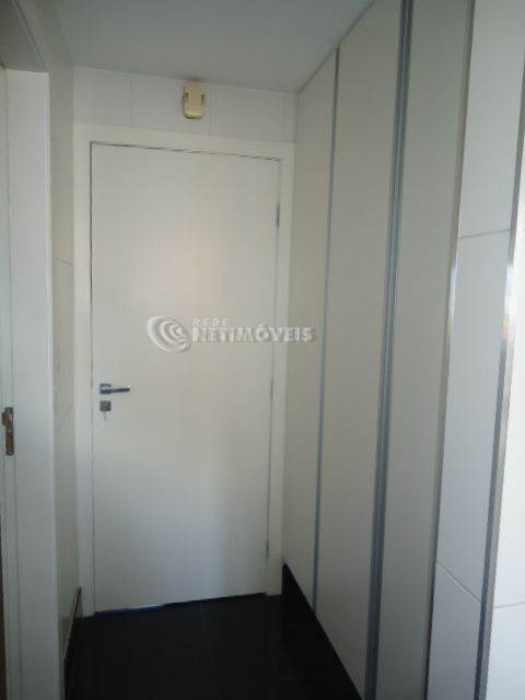 Apartamento-4Quartos-Suíte-Piscina-Itapoã