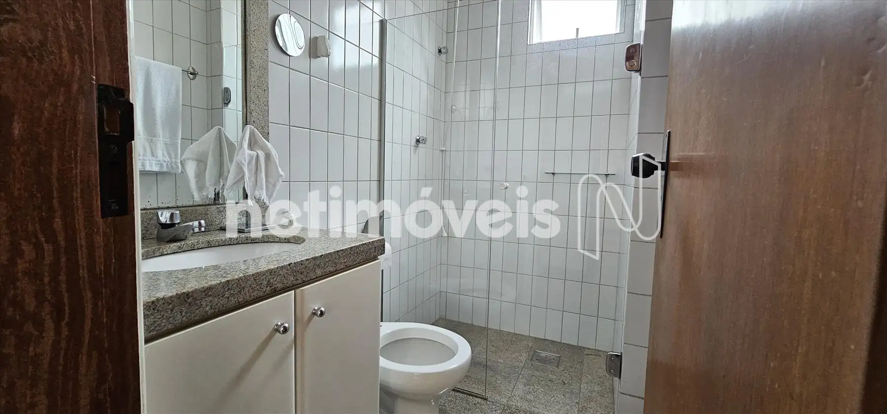 Banheiro Social 1º Piso