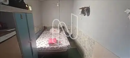 Interno edícula 