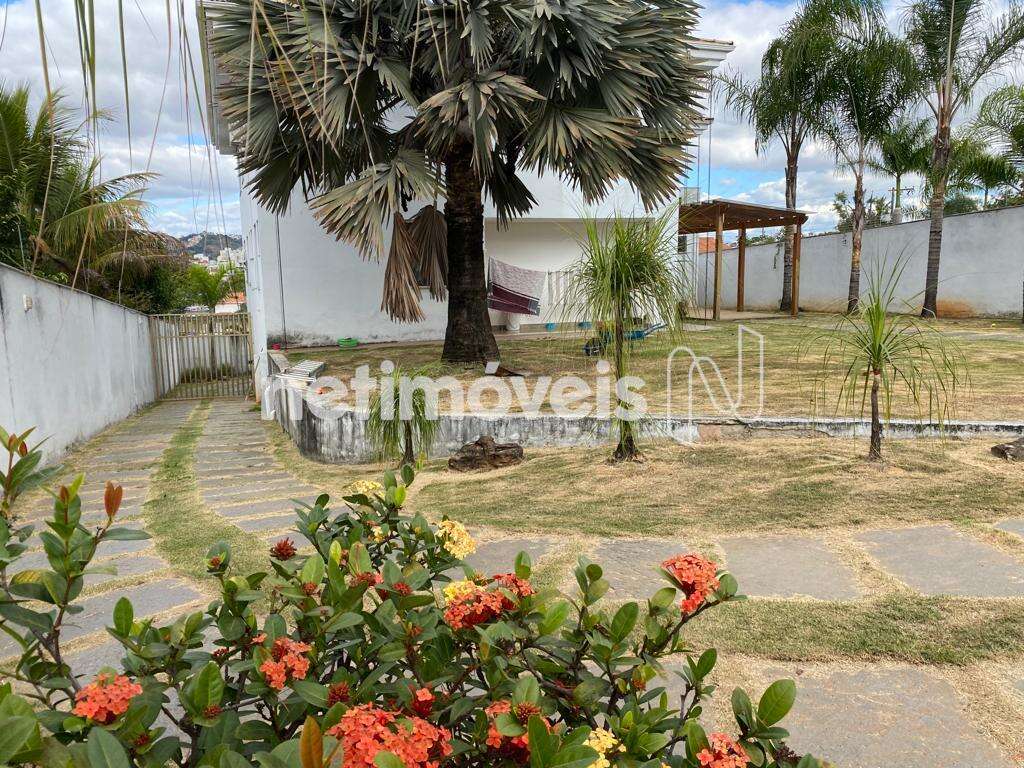 Casa-05-Quartos-Bandeirantes