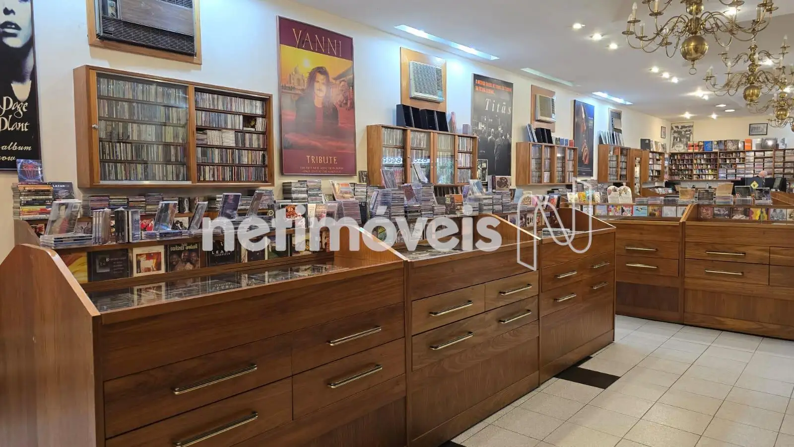 Conjunto de lojas para comprar com 757 m², 6 banheiros em Rua dos Tupis, Centro, Belo Horizonte