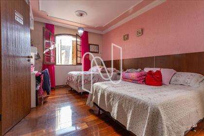 Casa5Qts-Suíte-Churrasqueira-SãoJosé-Pampulha