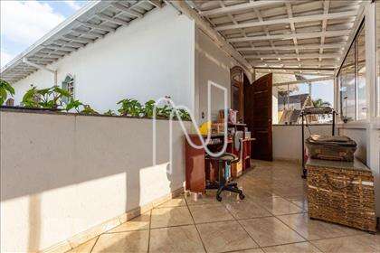 Casa5Qts-Suíte-Churrasqueira-SãoJosé-Pampulha