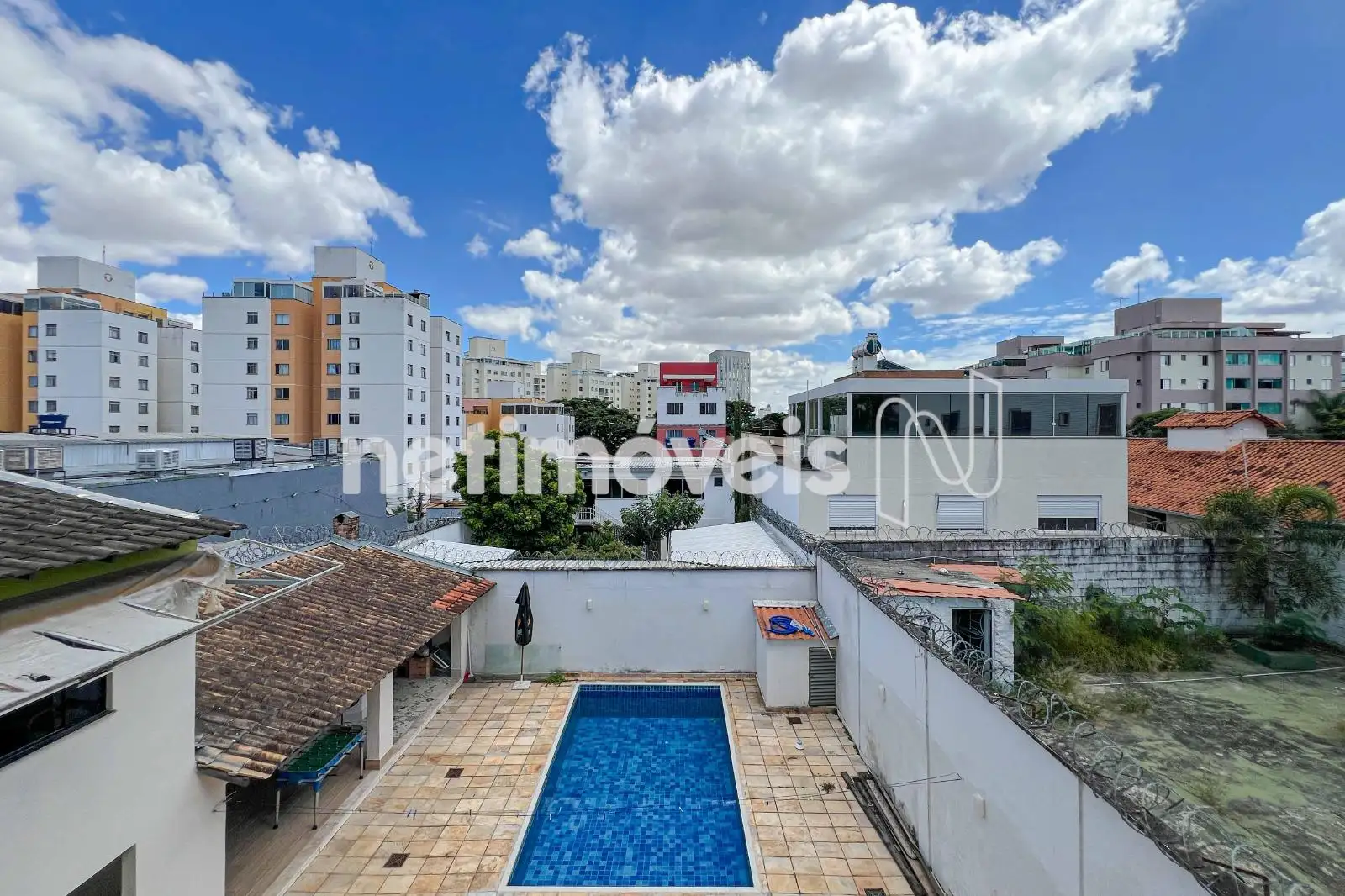 Quarto02- Suíte Master não devassado 