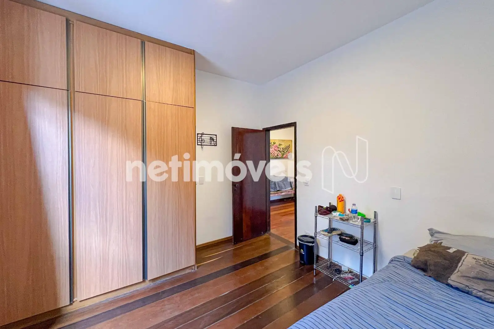 Quarto04- armário reformado