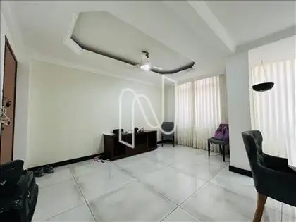   Sala de estar e jantar