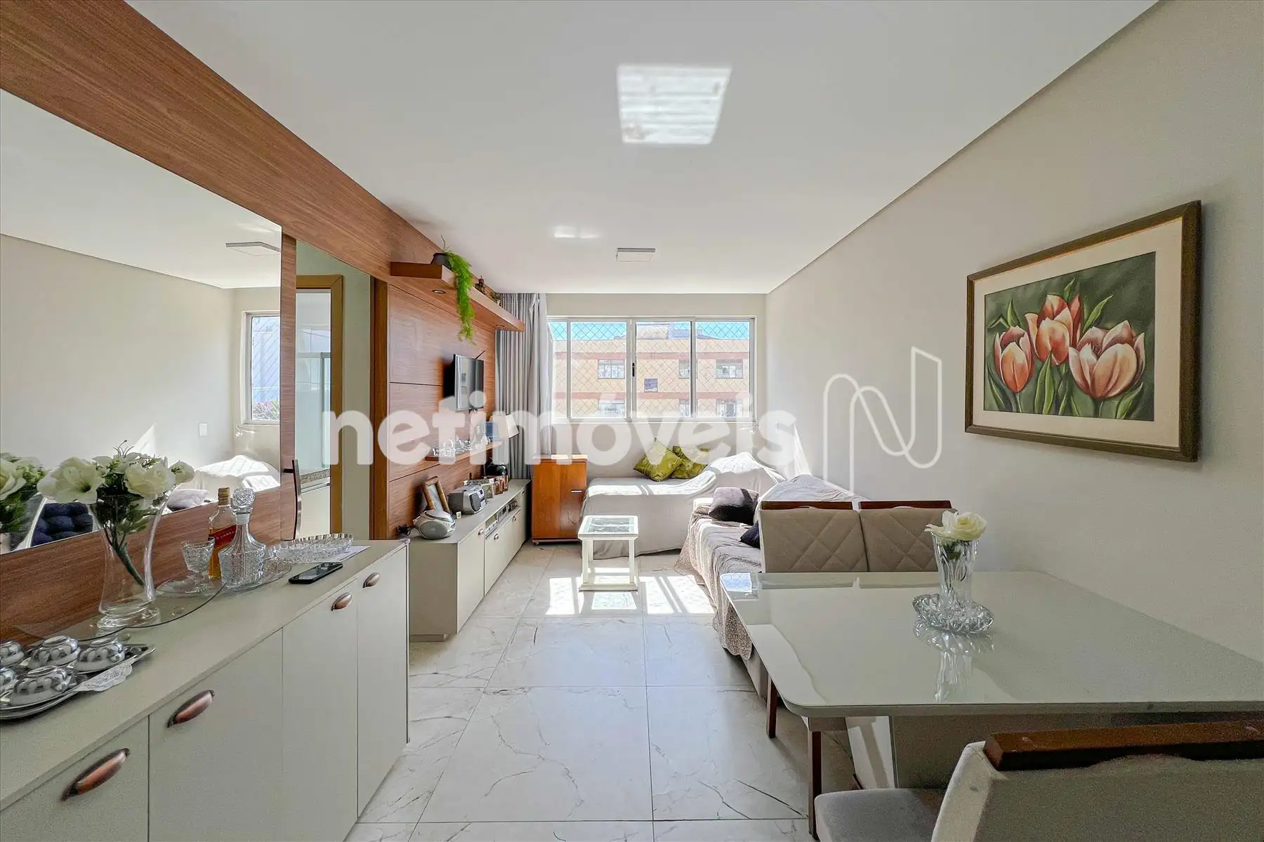 Sala de estar e jantar
